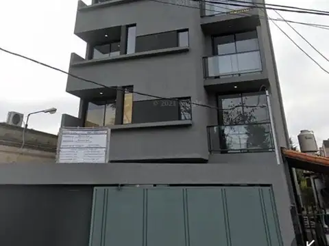Departamento de 2 ambientes con piscina en temperley este