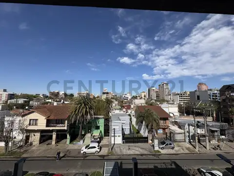 Alquiler departamento de 2 ambientes con cochera