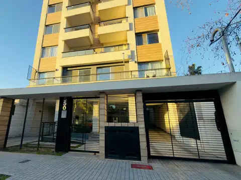 Excelente departamento de dos ambientes con balcon terraza y lavadero independiente. vista abierta en todos los ambientes, muy luminoso y soleado. muñiz residencial.