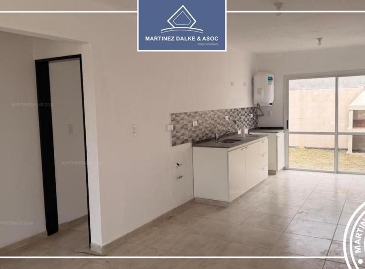 Casa · 73m² · 3 Ambientes · 1 Cochera