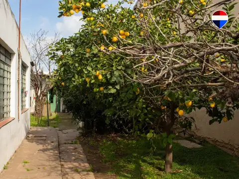 Venta casa + dpto luis guillon apto crédito
