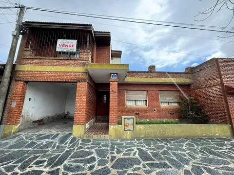 Se vende casa   buena ubicacion   ayacucho