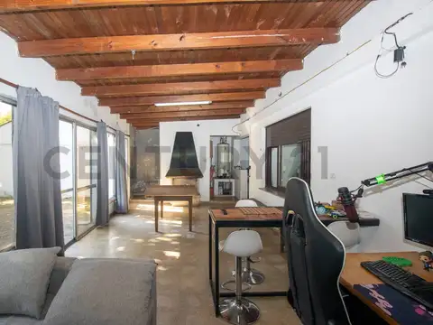 Casa en venta en los hornos con 3 dormitorios