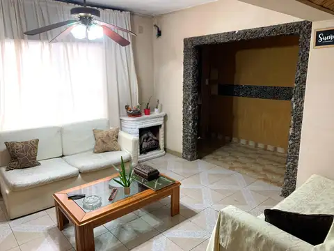 Casa en banfield este