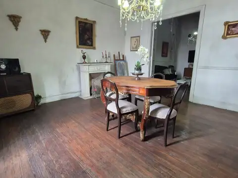 Casa 5 dorm con terraza oportunidad