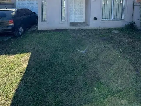 Casa en lujan barrio paruqe lasa