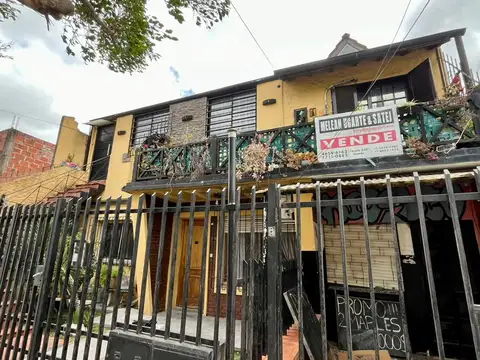 Vivienda multifamiliar ideal dos familias  - venta en block -  incluye local