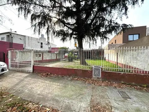 Lote en venta con losa aprovechable