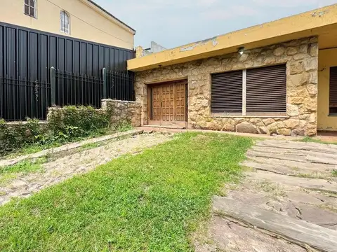 Casa 3 ambientes - merlo sur
