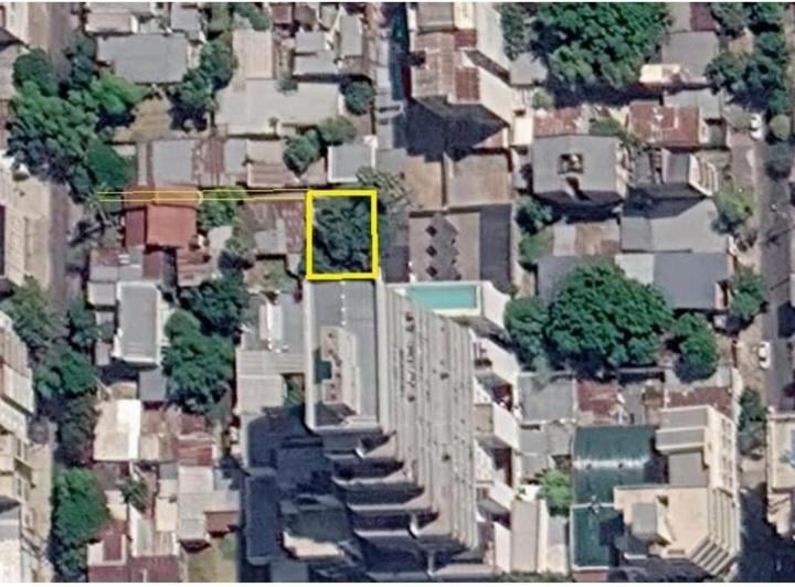 Terreno · 257m²
