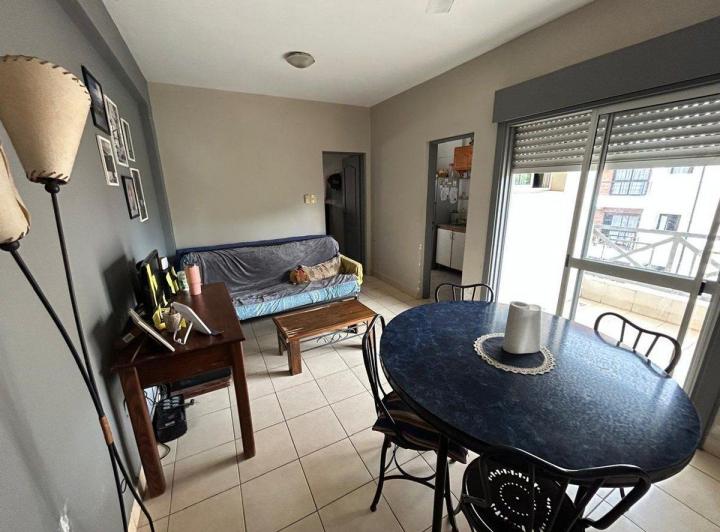 Departamento · 40m² · 2 Ambientes · 1 Cochera