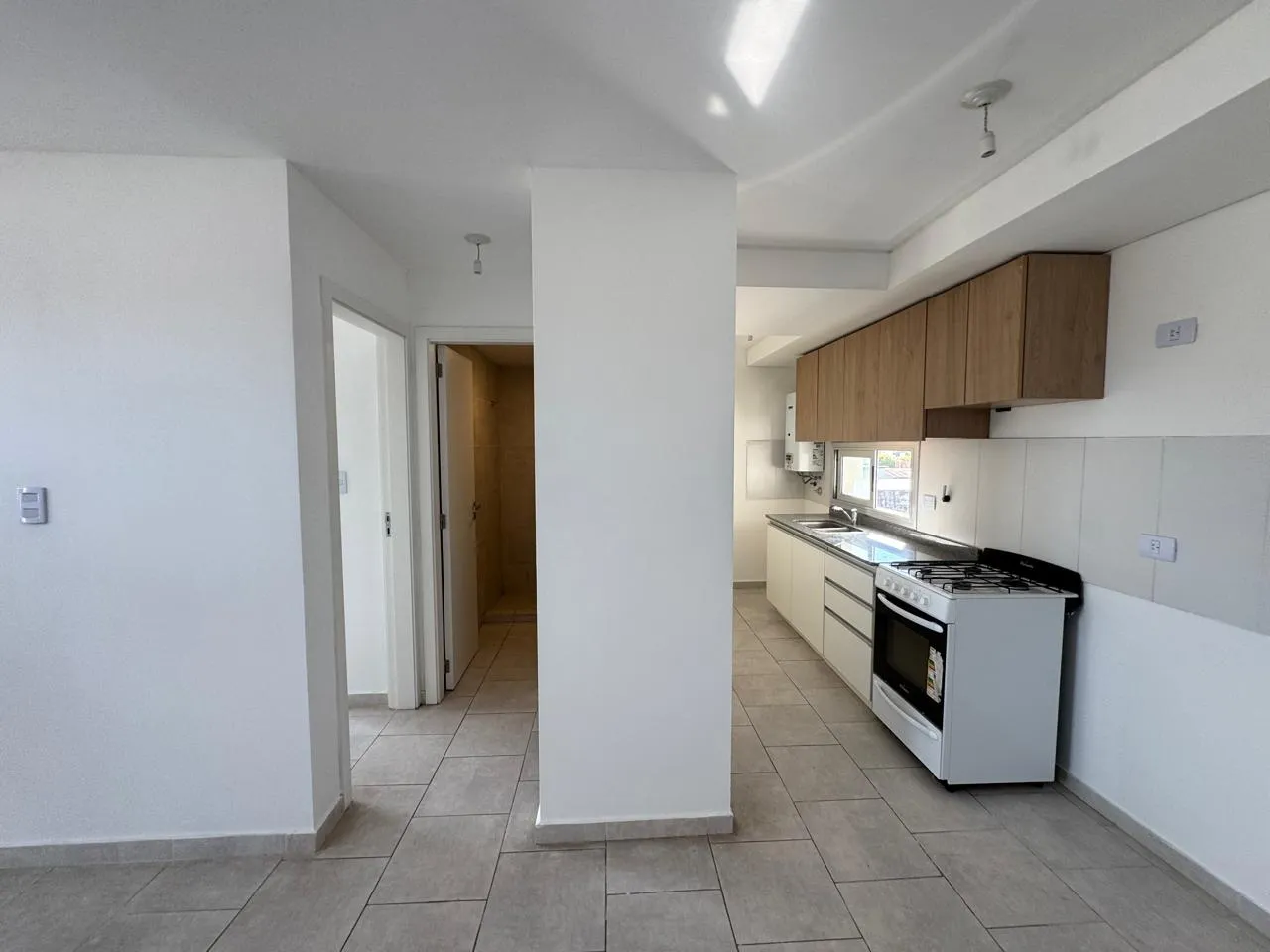 VENTA DEPTO 1 DORM. DUARTE QUIROS. B° ALTO ALBERDI