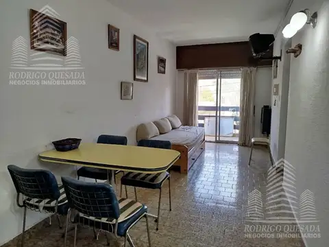 Excelente 3 ambientes con balcó a metros del mar – zona muelle, mar de ajó