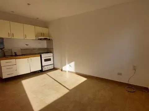 Venta 2 ambientes c/ balcon y terraza ramos mejía