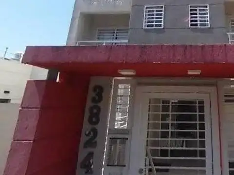 Venta depto 2 amb c/balcón y terraza. ciudadela