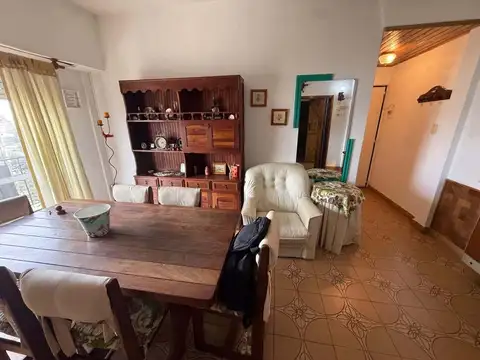 Venta depto 3 ambientes con balcón san justo