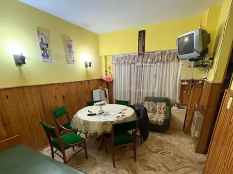 Departamento en venta 2 ambientes con patio propio y lavadero - plaza colón