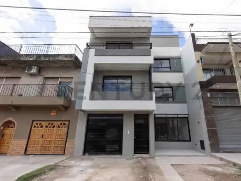 Oportunidad en caseros: 2 ambientes c/ entrega en 45 días. permuta