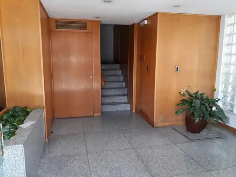 Venta depto. 2 amb. caseros permuta