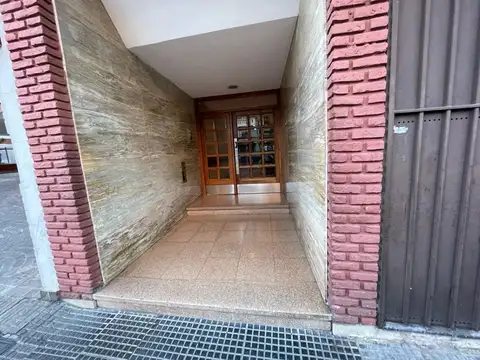 Venta de departamento de 2 ambientes ramos mejia