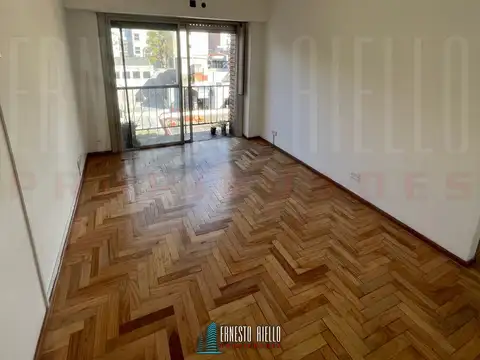 Venta departamento de dos ambientes en excelente ubicación, quilmes centro.