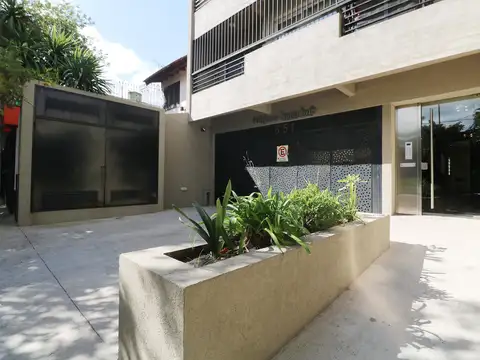 Venta departamento 2 ambientes  con cochera y baulera, ciudadela