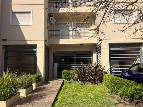 Departamento 2 ambientes al frente