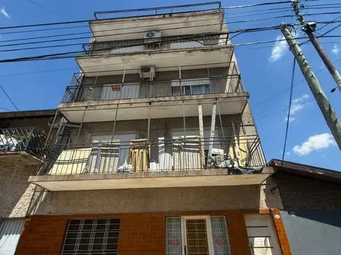 Depto 3 ambientes caseros