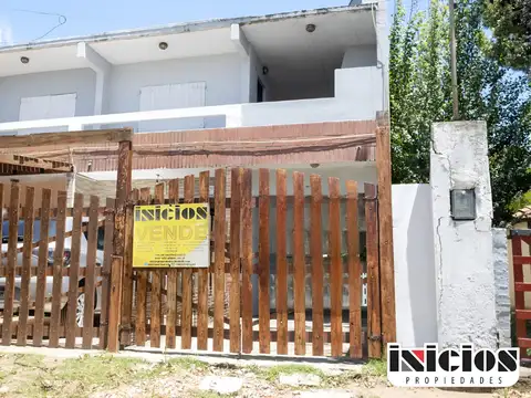 Departamento con terreno a una cuadra del mar - c465