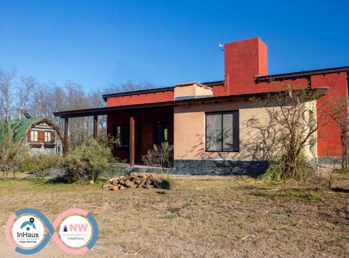 Casa · 100m² · 3 Ambientes · 1 Cochera