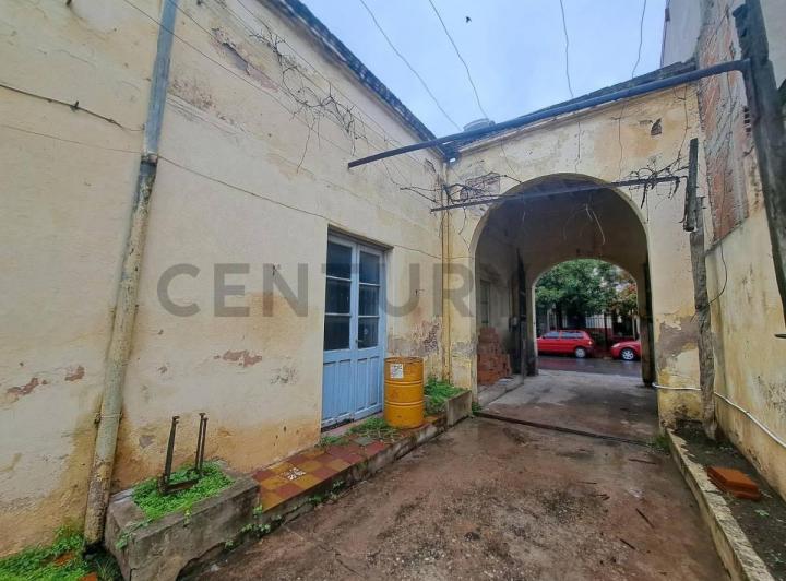 Casa · 261m²