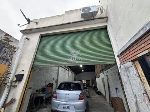 Galpón alquiler en villa bosch