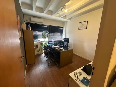 Oficina en venta en san isidro centro apto prof