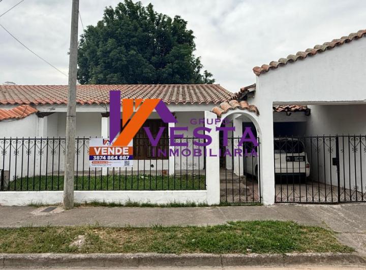 Casa · 80m² · 4 Ambientes · 1 Cochera