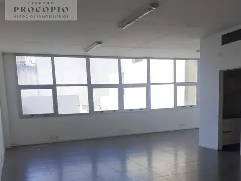 Oficina en alquiler en ramos mejía