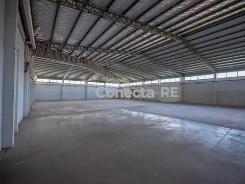 Depósito 1200 m² en alquiler dentro de predio cerrado en canning