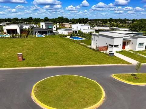 Oportuinidad | venta lote en barrio san sebastián - área 13 bis | full amenities