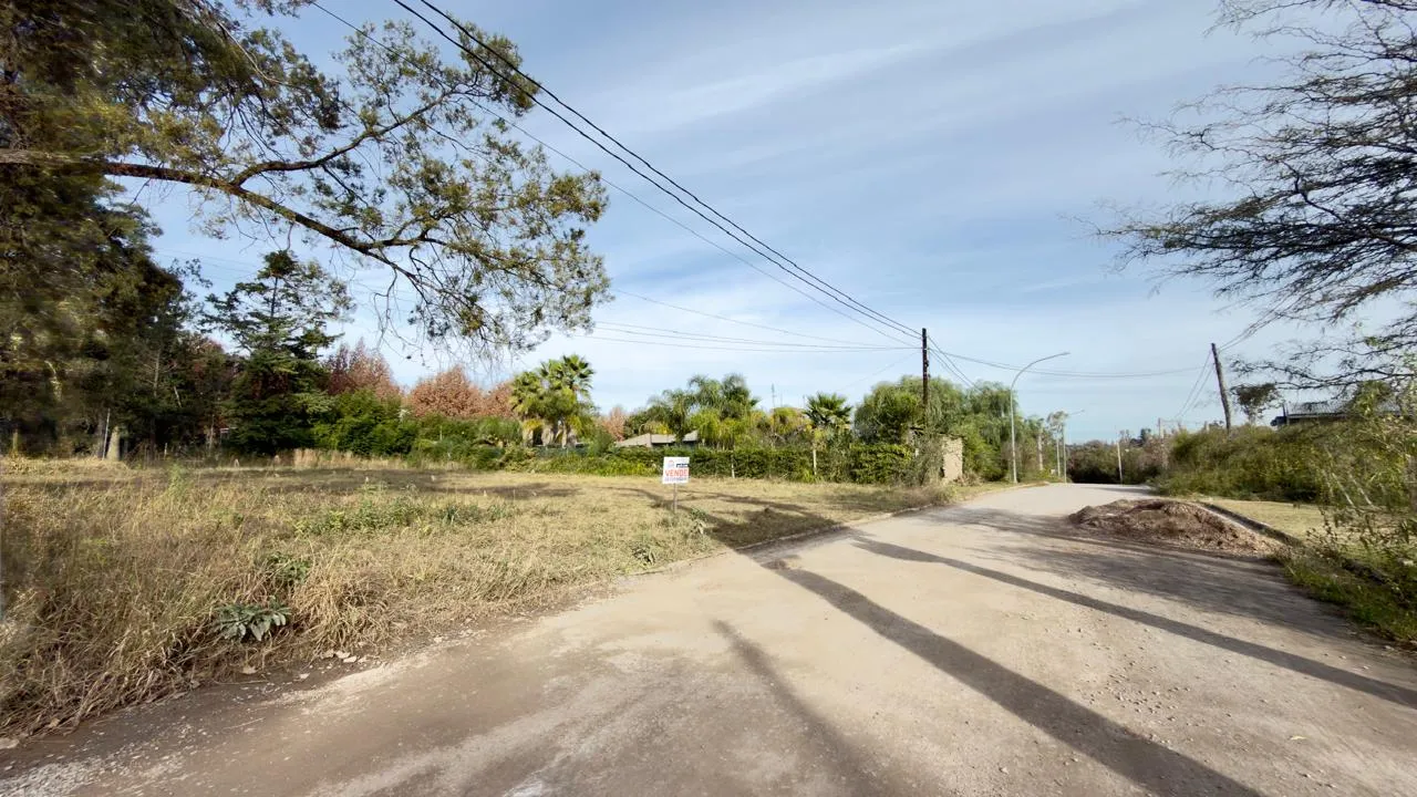 ¡OPORTUNIDAD PARA INVERSORES, LOTE en Villa Rivera Indarte Apto 6 Dúplex!