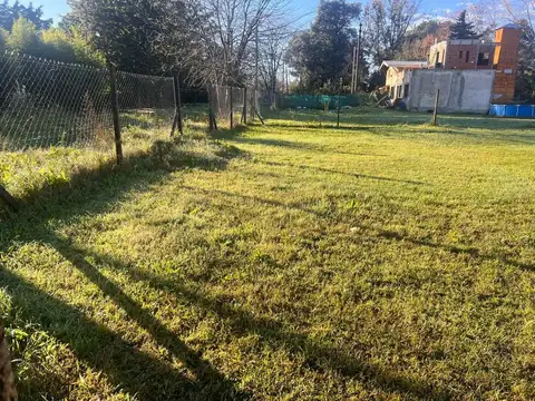 Lote en venta en villa elisa