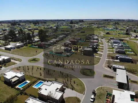 Lote en venta en santa sofía, pilar del este