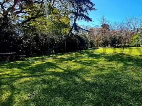 Lote en venta . moreno