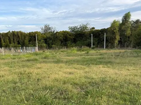Venta terreno barrio benteveo 304,88m2 loma verde