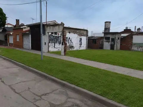 Terreno en esquina en venta – 9 de julio al 6300
