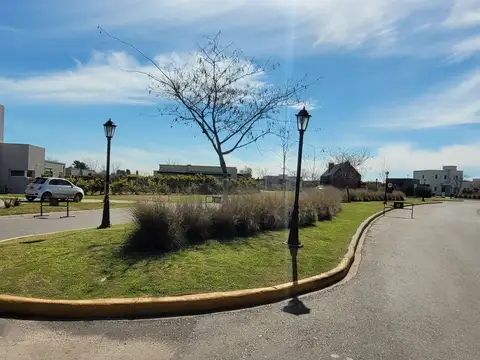 Terreno en venta, barrio san ramón, pilar del este