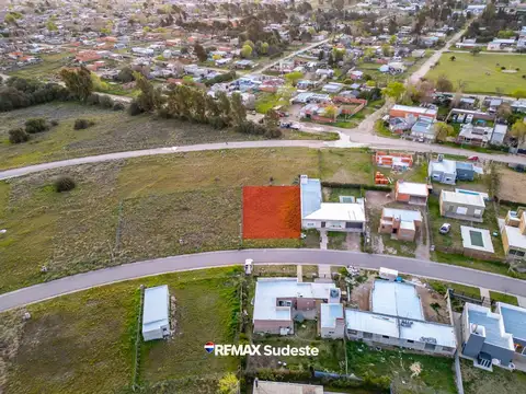 Lote  skua -  barrio la merced