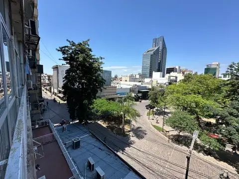 Importante semipiso en galeria tabycast
