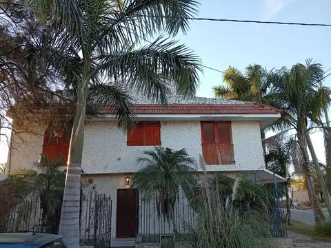Venta de casa - barrio cabildo