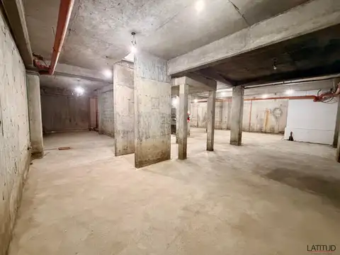 Unidad de guardado en subsuelo de 164,85 m² en venta – edificio oikos