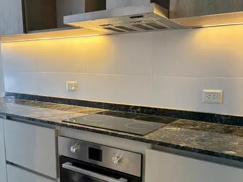 Depto 4 ambientes al frente con terraza y vista al río – 1° piso – costa arena