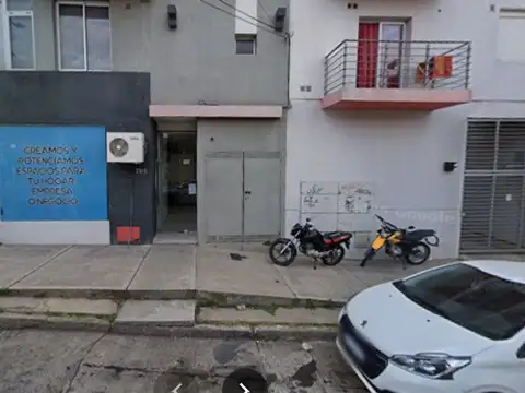 Cochera zona comercial - almafuerte cinco esquinas